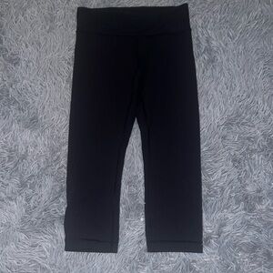 Lululemon Black Capri Leggings